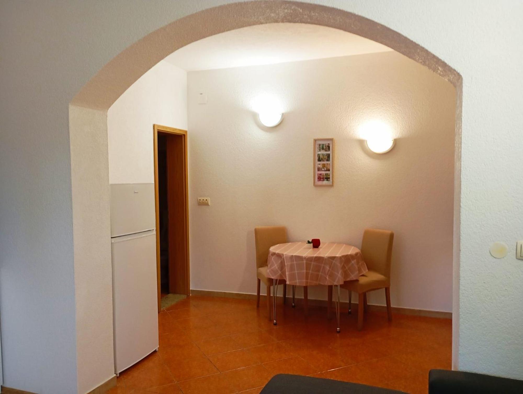 Apartmani Joja Биоград на Мору Екстериор снимка